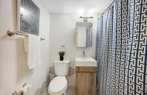 The Canopy on 10th - Game Room , Pets , Pergola - Photo 31