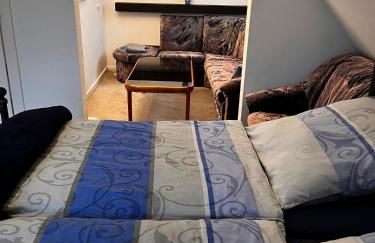 Apartment für 5 Personen mit Gartennutzung - Messezimmer - Foto 12