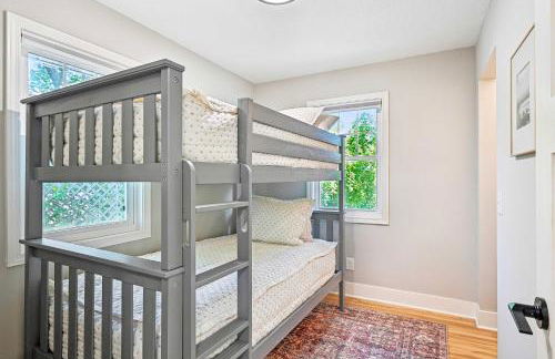 Waterfront Maple Lake Cabins with Private Beach! - Foto 35