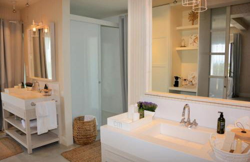 Villa Brisa del Mar Seafront villa located in the Garraf National Park 30 minutes from Barcelona - Photo 27