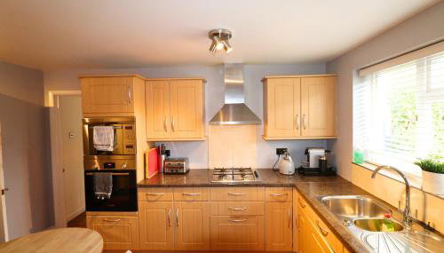 Binfield - Spacious Luxurious Four Bedroom House - Foto 5