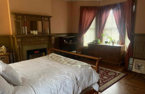 2 Br Victorian Apt 2800 sq ft 2 floors with Full Kitchen 2 baths and Laundry - Foto 8