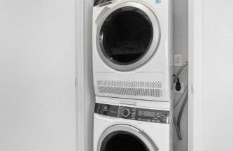 Bright Downtown 1BR l Free Parking l Fast Wi-Fi - Foto 12