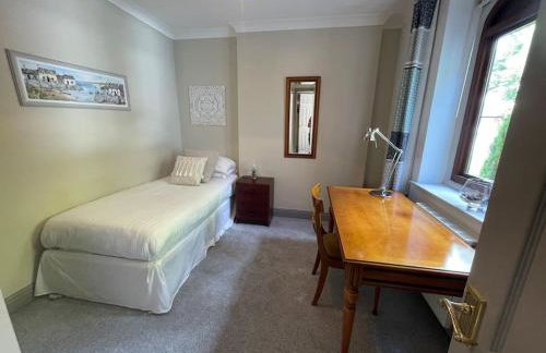 Gatelodge - Charming 2-Bed Cottage, Exmouth - Sleeps 3 - Photo 26