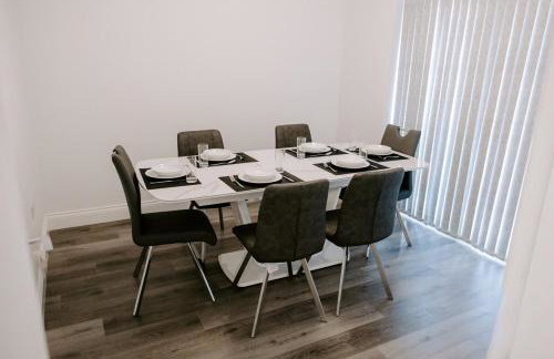 Apsley Way, 5 bed 4 bathroom house - Foto 47