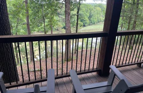 Just the Two of Us RIVER FRONT Luxury Cabin - Foto 41