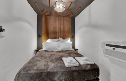 Designer spot - No Extra Fees - Palm Wave Says - Foto 5