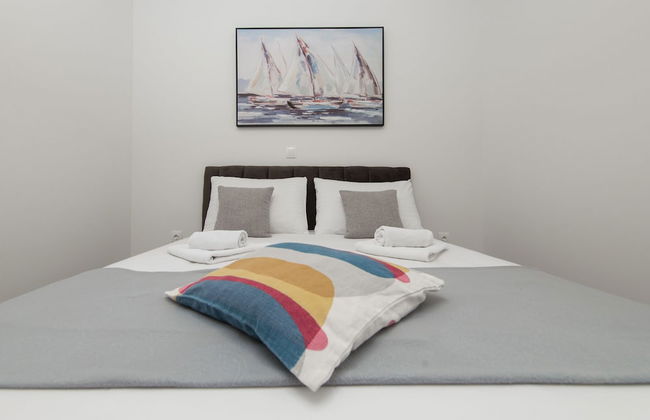 Apartments Mare B with pool - Photo 22