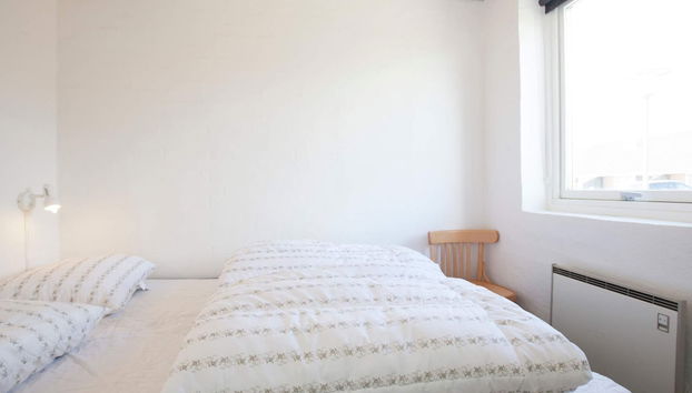 8 Person Holiday Home on a Holiday Park in Blavand - Foto 4, Habitación