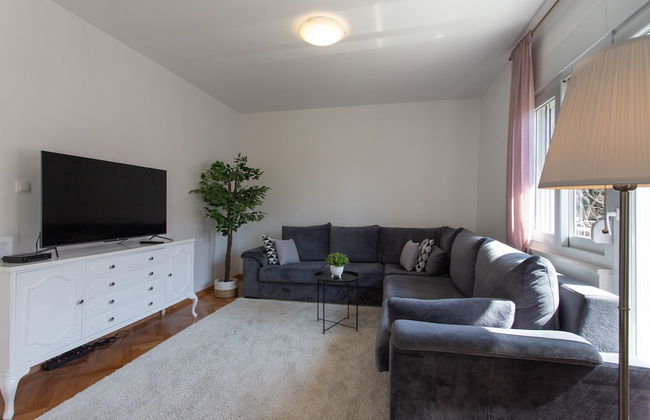 Apt Sara - Classy 100 m2 w Balcony, 2 min to Beach - Foto 17