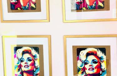 Barbie-1Bed1BathKitchDeckGrill-Sleeps Up to 4 - Foto 9