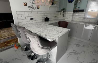 Home away from Home - Foto 7