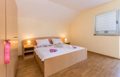 Awesome Home In Benkovac With Wifi - Foto 5