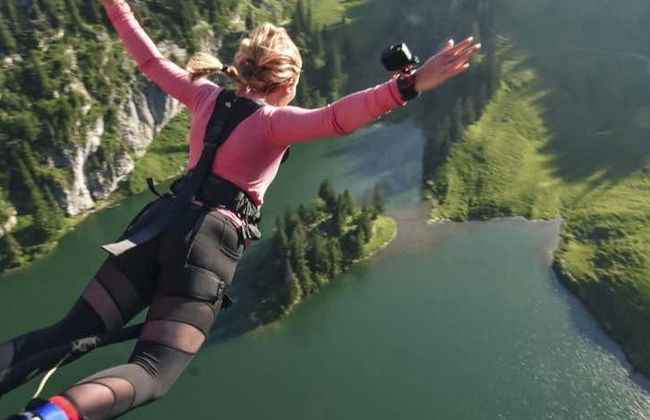 Bungee Jump Stockhorn - Photo 1