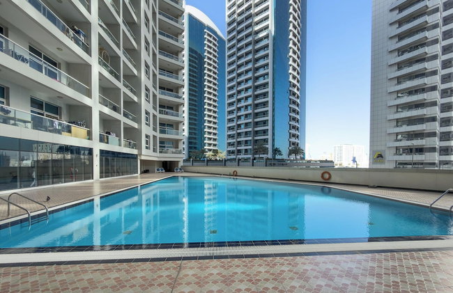 Vogue | Al Fahad Tower close to Mall of Emirates - Foto 17