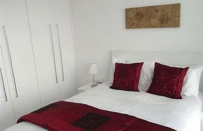 Serviced Apartments Leeds 3 - Photo 5