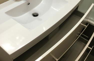 BedinReims elegant green bottle quiet and close to center free parking and wifi free ideal 5 à 9 Adultes - Foto 24