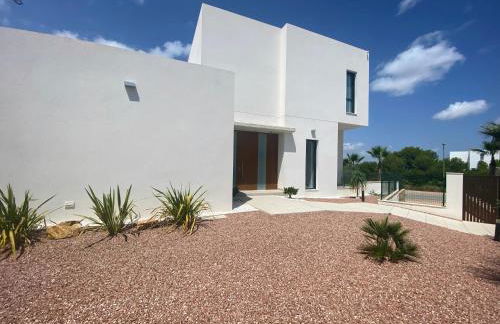 Las Colinas Golf & Country Club Residences - Foto 3