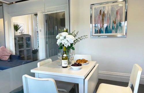 Elegant apartment in city center by HNFC Stays - Foto 20