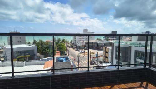 Flat espaçoso e estiloso na Praia do Bessa a uma quadra do mar! - Foto 2