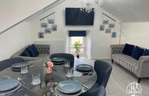 OCEAN ESCAPE 200m From the Sea, High Spec Town Centre Entire Flat, 3 Bedrooms, TVs All Rooms - Foto 8