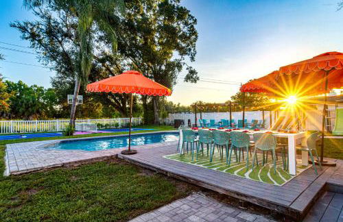 NEW-Heated Pool-Pickleball-Hot Tub-Movie Theater-Game Room-Playset-Basketball-10 Beds - Foto 62