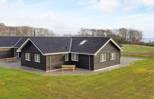 26 Person Holiday Home in Frorup - Foto 36