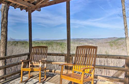 Blue Ridge Retreat with Mountain Views and Deck - Foto 28