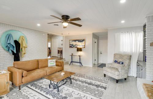 3 Mi to Saracen Landing! Family Getaway with Deck - Foto 10