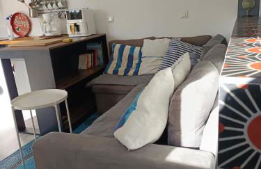 Studio indépendant terrasse entre mer et collines - Foto 9