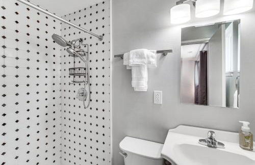 Hunting and Fishing Trip Base Camp on Moses Lake! - Foto 15