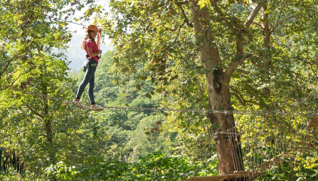 Actividad de puentes colgantes en el parque Ecoturístico Cola de Caballo - Foto 2