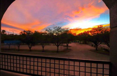 Island Paradise -2Bedroom /2Bath/NRG/MedCenter/Galleria - Foto 31