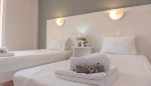 Nine Muses Apartments - Photo 2