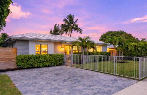 Elegant 3BR w Pool Near Downtown WPB - Foto 5