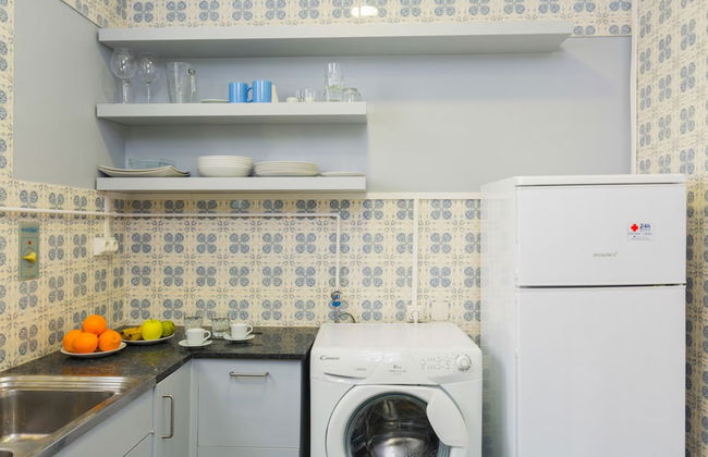 Barcelona Fira Apartments - Photo 45