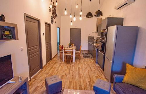 Apartment Leonie's Gîte Moulin de Tartay in Avignon by Interhome - Photo 11