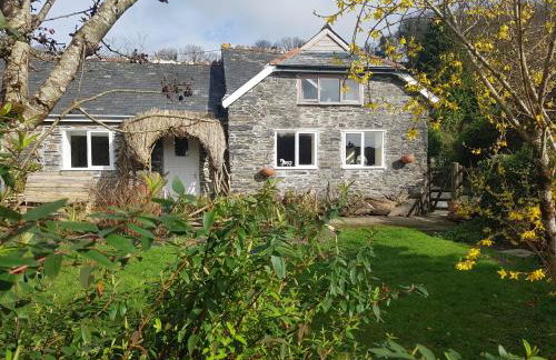 Stable Cottage "The Unicorn Stable" - Foto 1