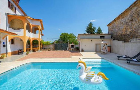 Lovely Home In Motovun With Sauna - Foto 10