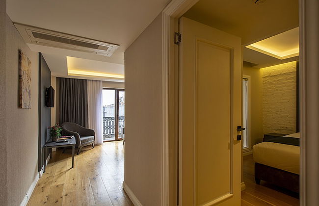 Moss Suites Hotel - Photo 21