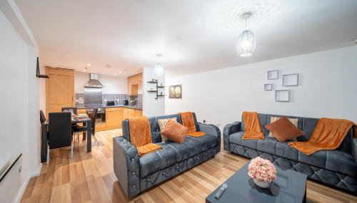 Spacious 2 Bedroom 6 Minute Drive from Huddersfield Town Centre - Ideal Stay - Foto 3