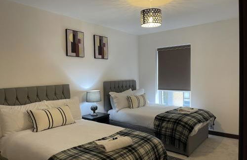 The Melodies with Free Parking , Harlow - Foto 27