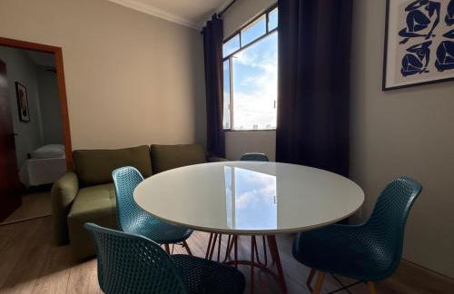 Apartamento Belo Horizonte 2 quartos Ed Maleta, Mercado Central, Feira Hippie, Praça da Liberdade e Parque Municipal - Foto 20