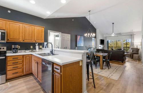 T Time Getaway - Overlooking Golf Views! - Foto 15