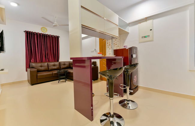 OYO 16140 Home Exotic 1BHK Kakkanad - Foto 10