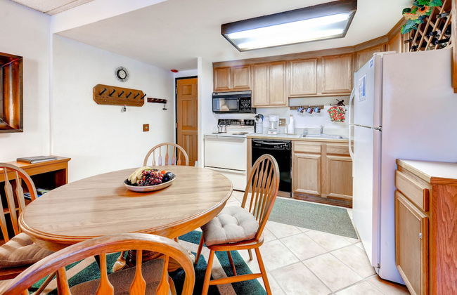 Trails End Condos by CRMR - Foto 13