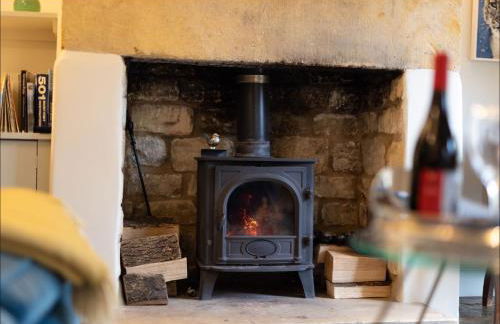 Wisteria Cottage , Pretty Cotswold Cottage close to Chipping Campden - Photo 17