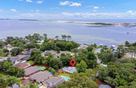 Boat House - Steps to Boat Ramp, Grill & 1 Mile to Beach - Foto 44