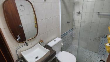 Apartamento em região central e perto da rodovia - Foto 4