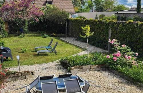 Maison rénovée à Moulins avec jardin et véranda - FR-1-489-469 - Foto 29